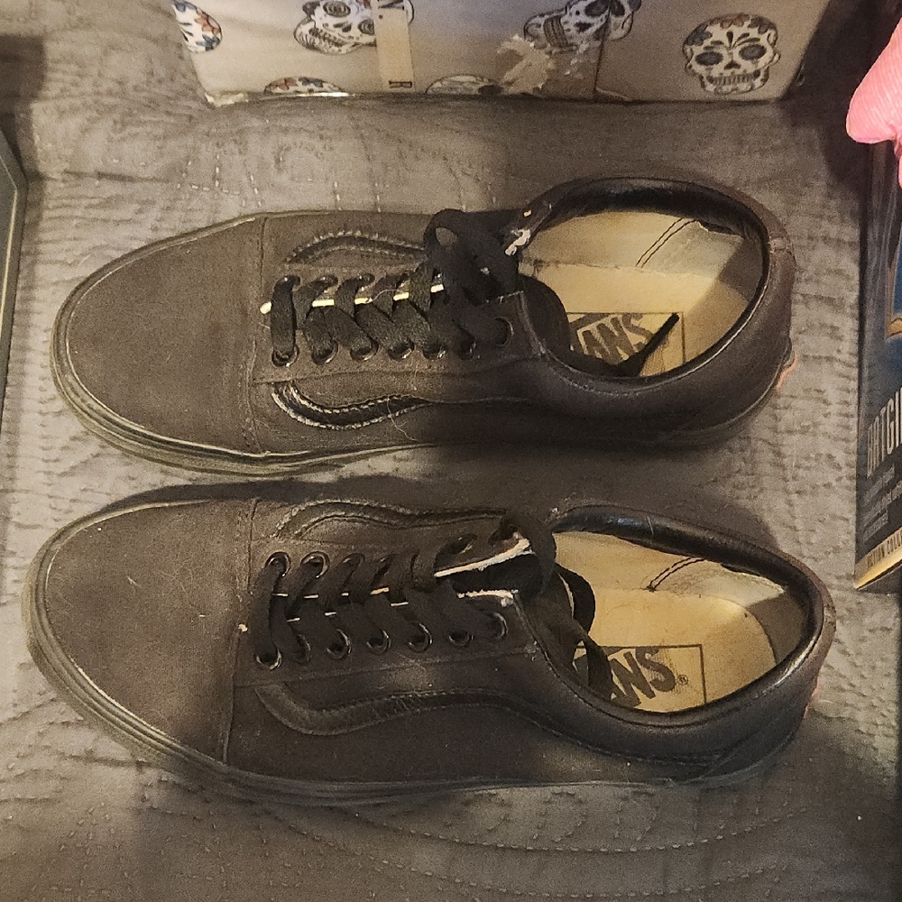 Vans Black Sneakers Classic Low-Top Design